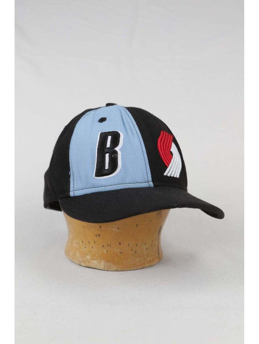 00's New Era NBA Portland Trailblazers Fitted Cap
